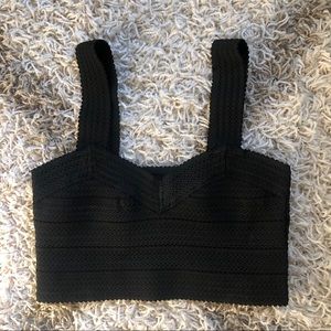 Black cropped tank top